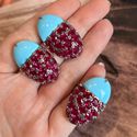 Conjunto Brinco e Anel Turquesa e Safira Rosa