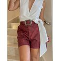 Short Couro Fake Laila Cereja