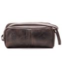 Elegância em Movimento: Necessaire em Couro para Organização Prática Ref. 2204 Fossil Café 