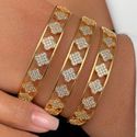 Bracelete cravejado trevo