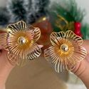 Brinco de flor orgânica vazado 2 EM 1