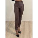 Calça Resinada Slim