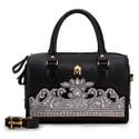 Bolsa Baú em Couro Preto com Bordado Prata Rita