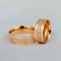 Aliança de Casamento em Ouro 7mm Pedras diamantado Loretta - Par