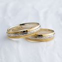 Aliança de Noivado Casamento Revestida em Ouro 5mm Bodas de Prata - Par