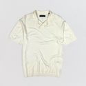 POLO TRICOT LEVE DETALHE GOLA OFF-WHITE