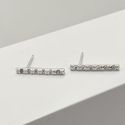 Brinco Palito Medio com Zirconia Prata 925