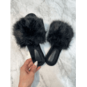 Chinelo Pantufa Plush Com Pelos Mari Preto