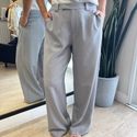 Calça Feminina com Gancho - Cinza