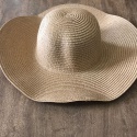 Chapéu de Praia Caramelo