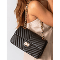 Bolsa Kiara Média Chevron Couro Preto com Ferragens Douradas