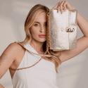 Bolsa em Couro Ouro Ligth com Fecho Lalá