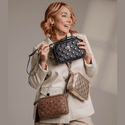 Bolsa em Couro Dourada com Matelasse Amanda
