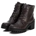 Bota Feminina Café Tratorada de Couro Pettinari Ref.: 6738 - Estilo e Conforto para Todas as Ocasiões