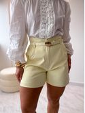 Short alfaiataria Milena Amarelo Manteiga