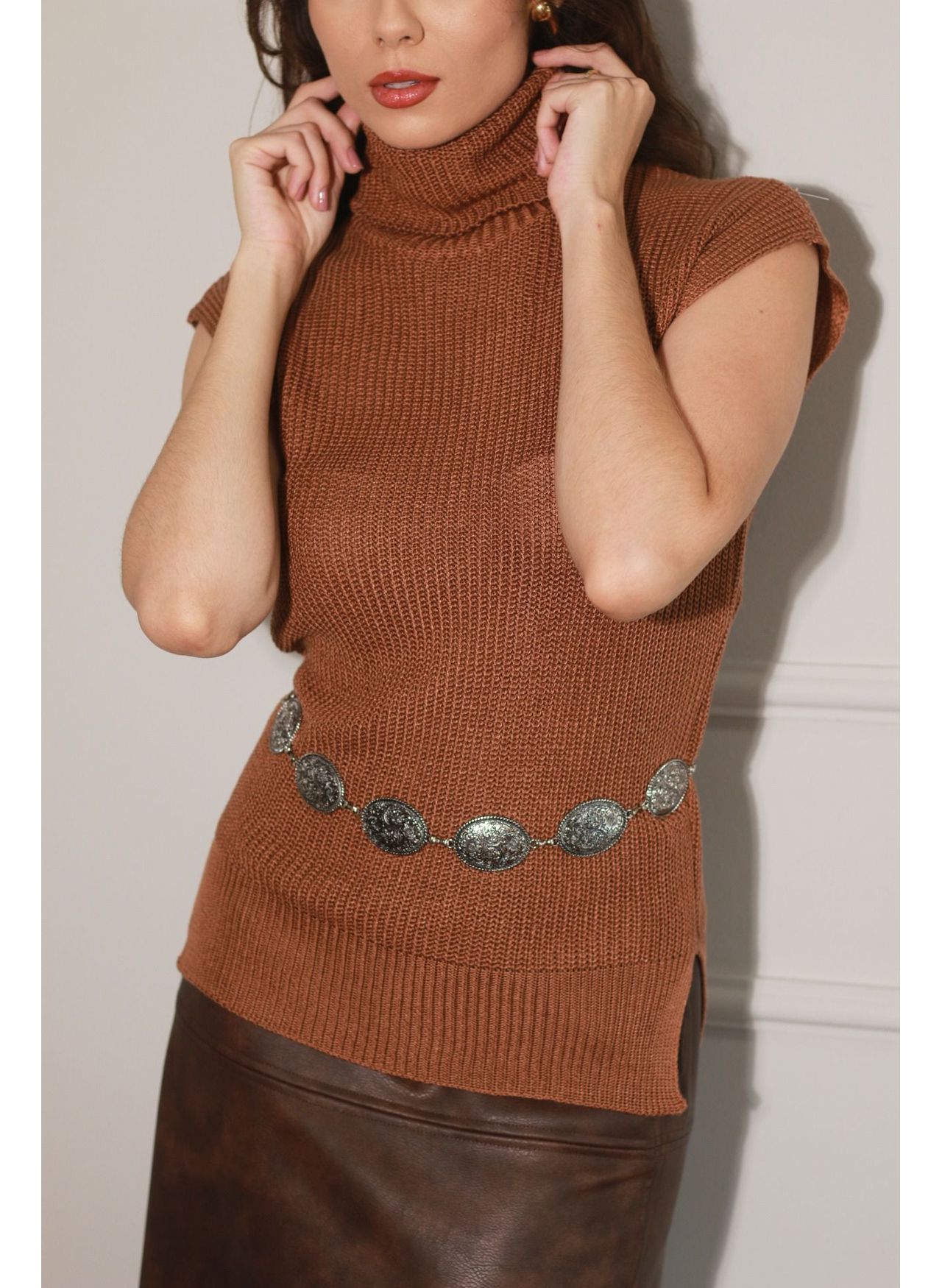 Blusa Tricot Gola - Marrom