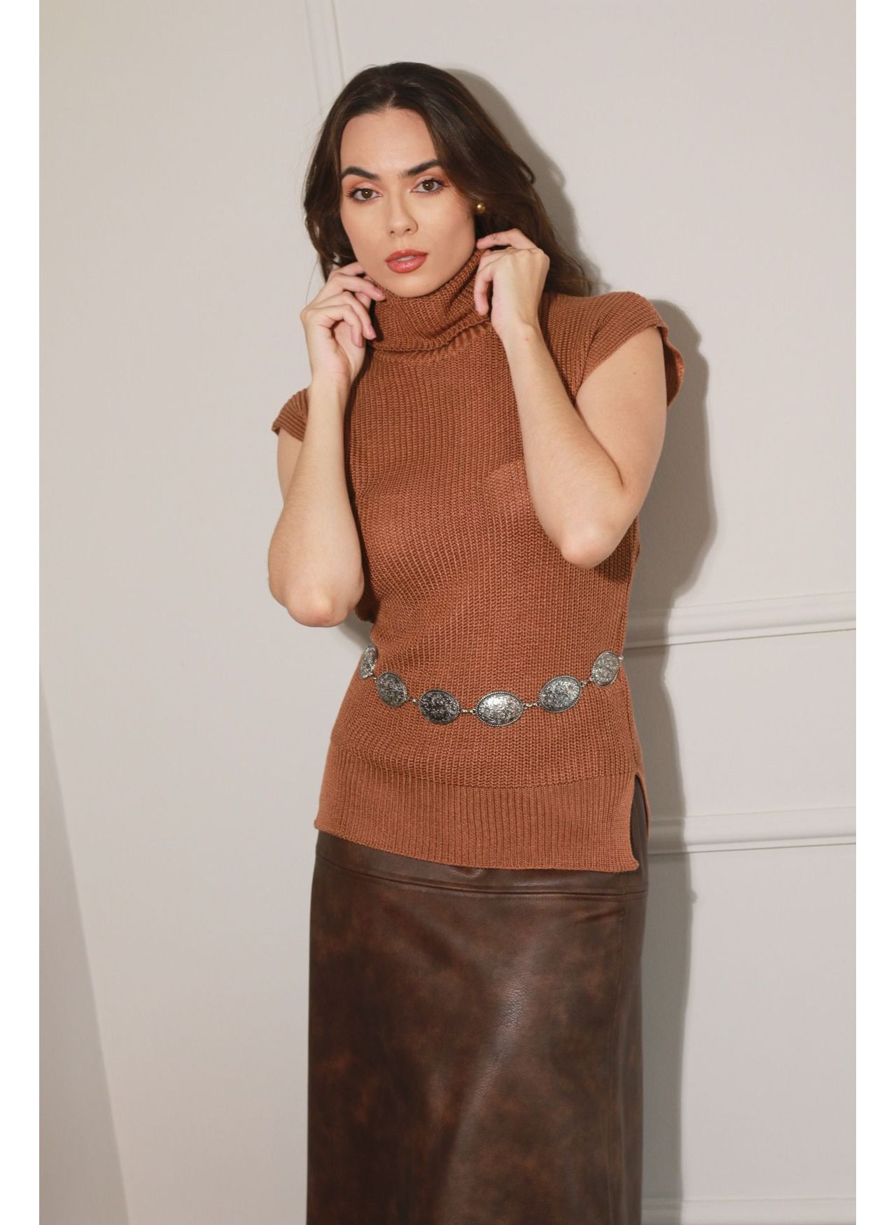 Blusa Tricot Gola - Marrom
