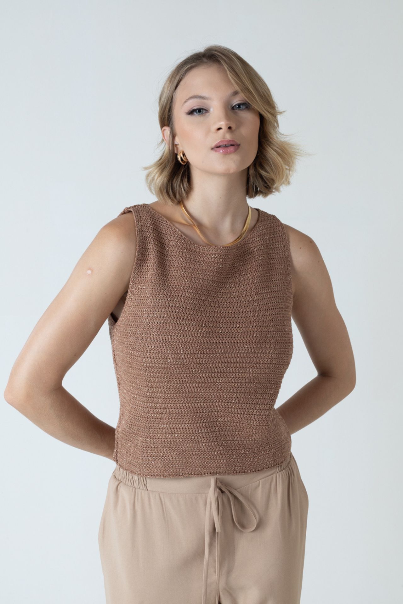 Regata Tricot Fios - Caramelo 