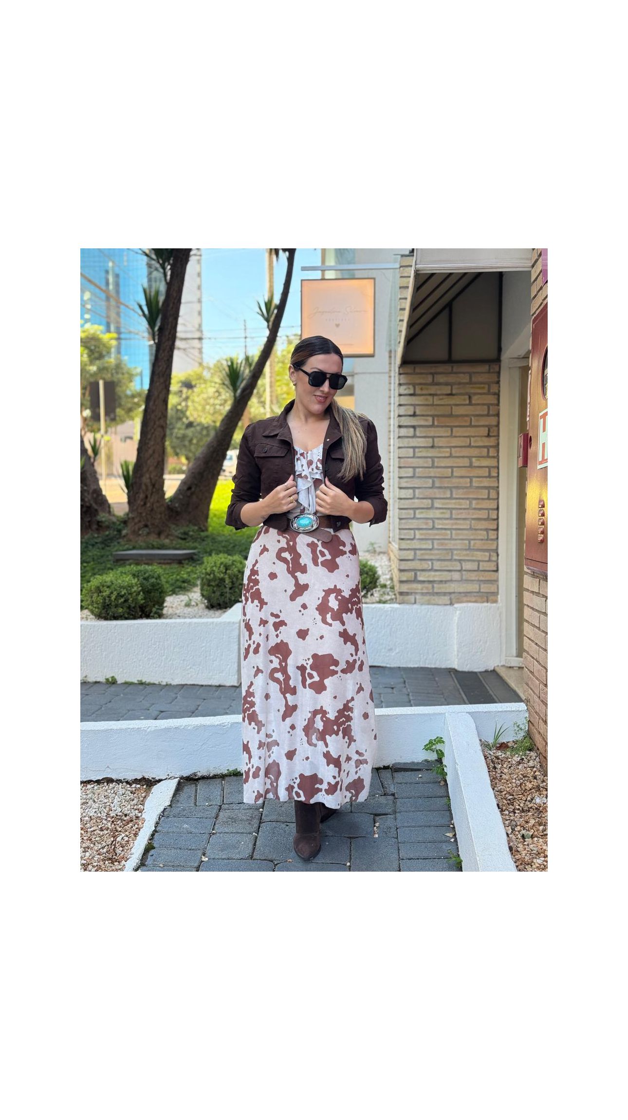 Jaqueta Jeans Marrom - Jaqueline Silveira Boutique
