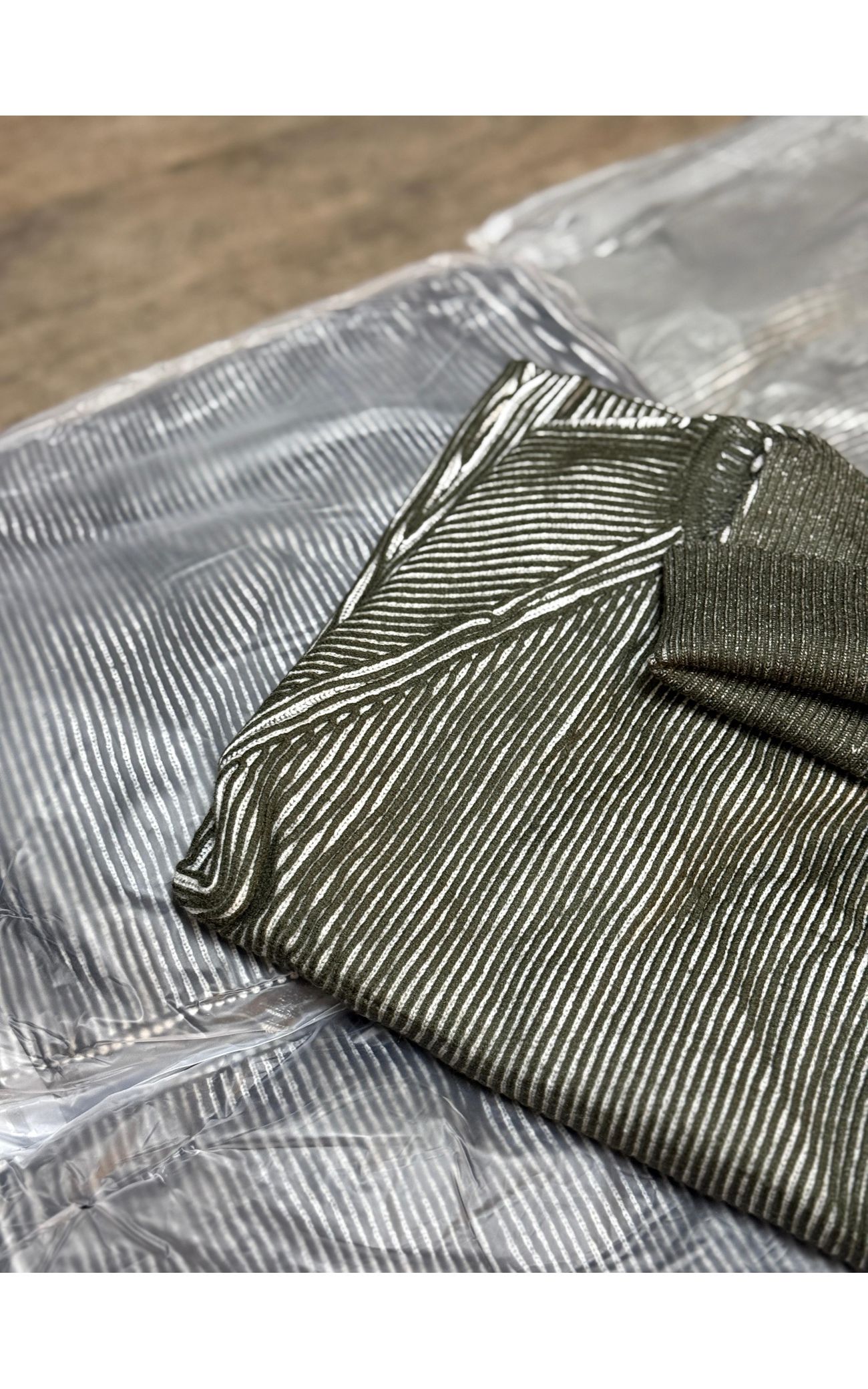Blusa Tricot Estonada Gola Alta - Verde