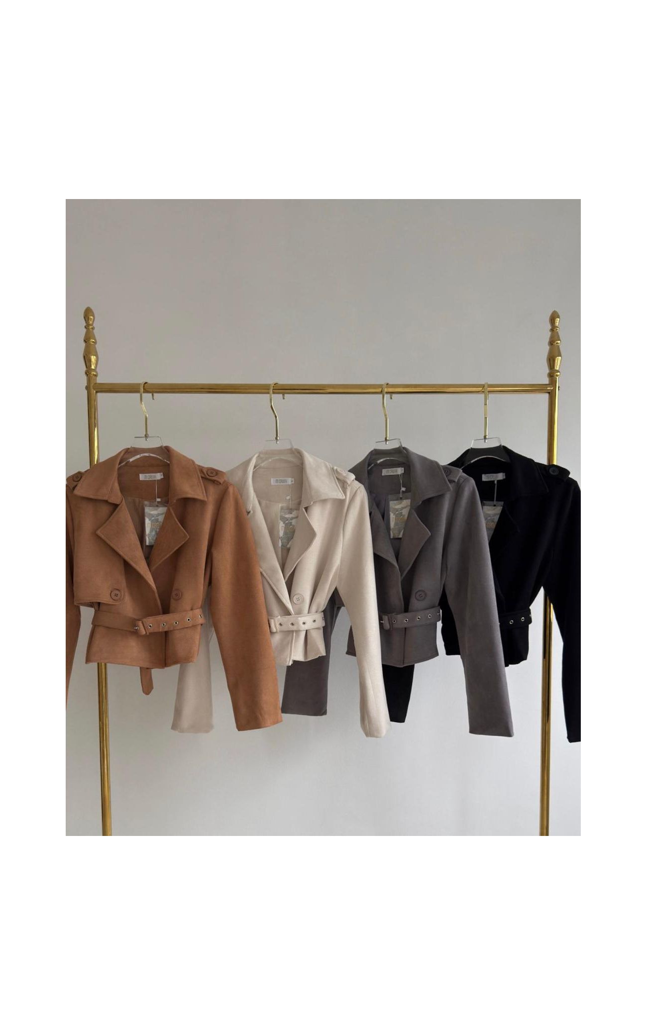 Trench Coat Curto Chamois - Caramelo 