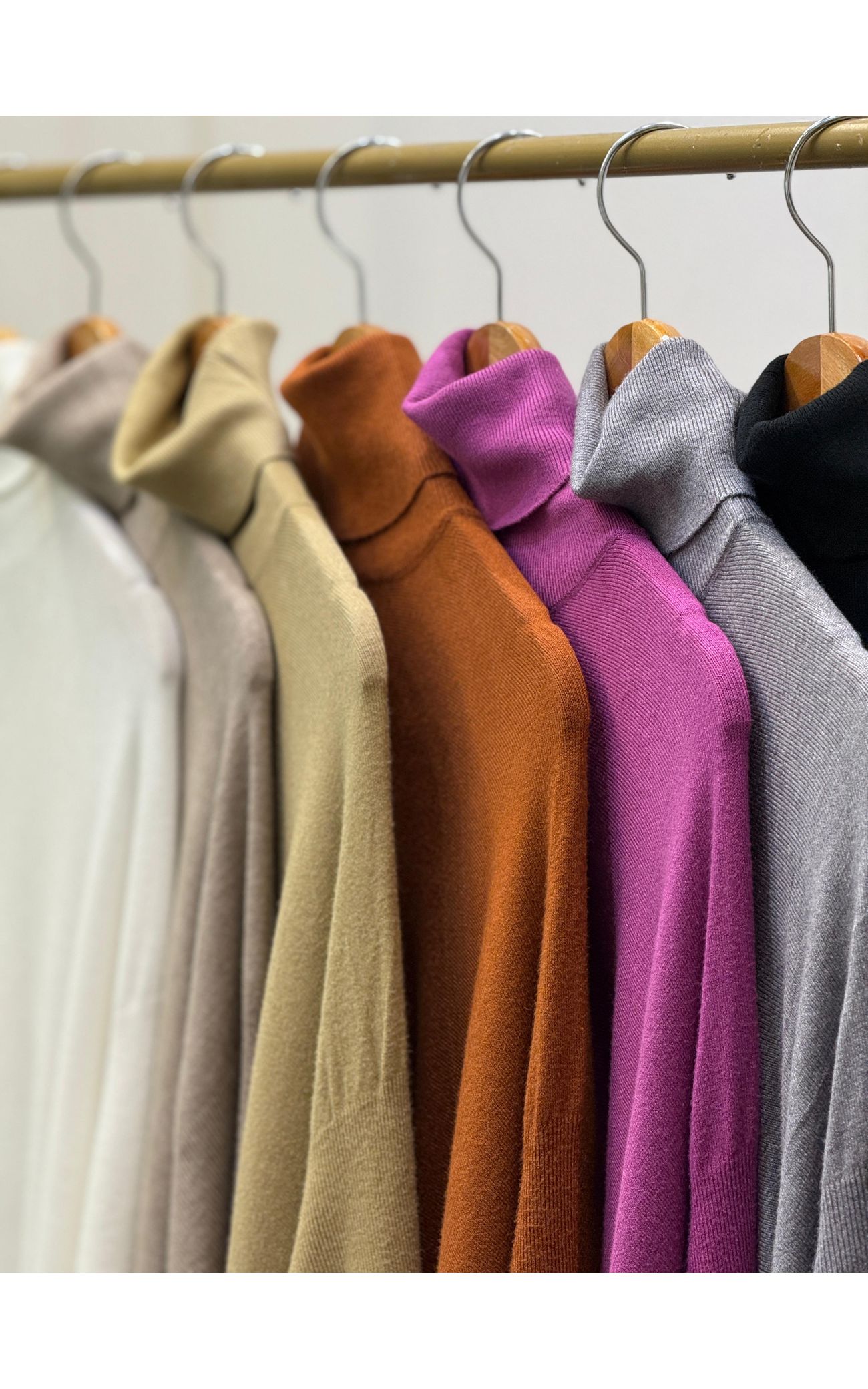 Blusa Ampla Fio Modal de Mangas Mais Justas - Bege