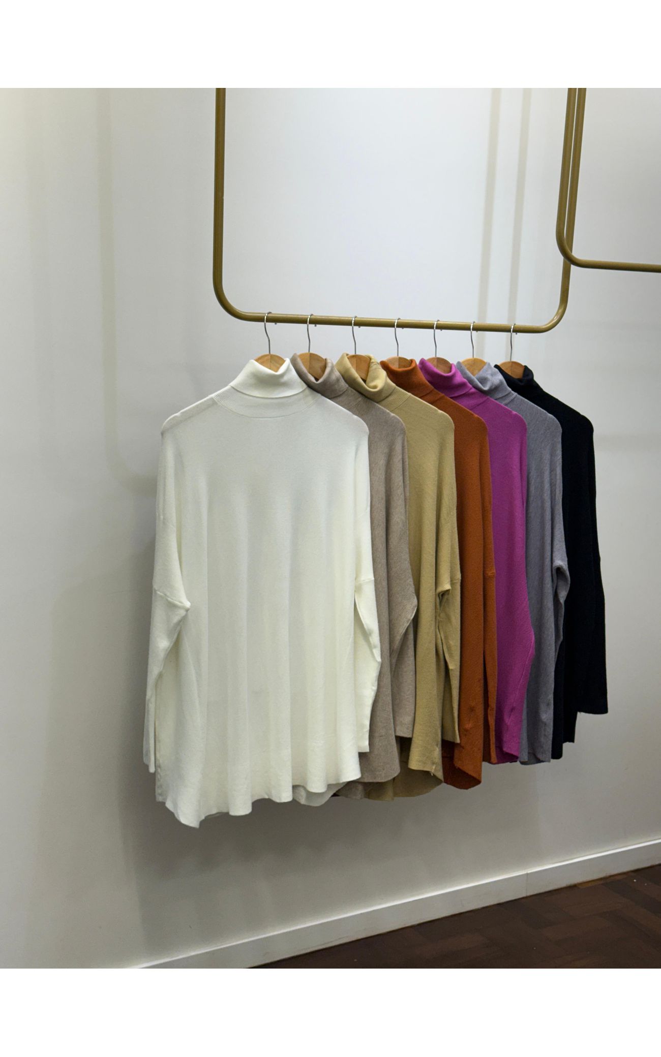 Blusa Ampla Fio Modal de Mangas Mais Justas - Bege