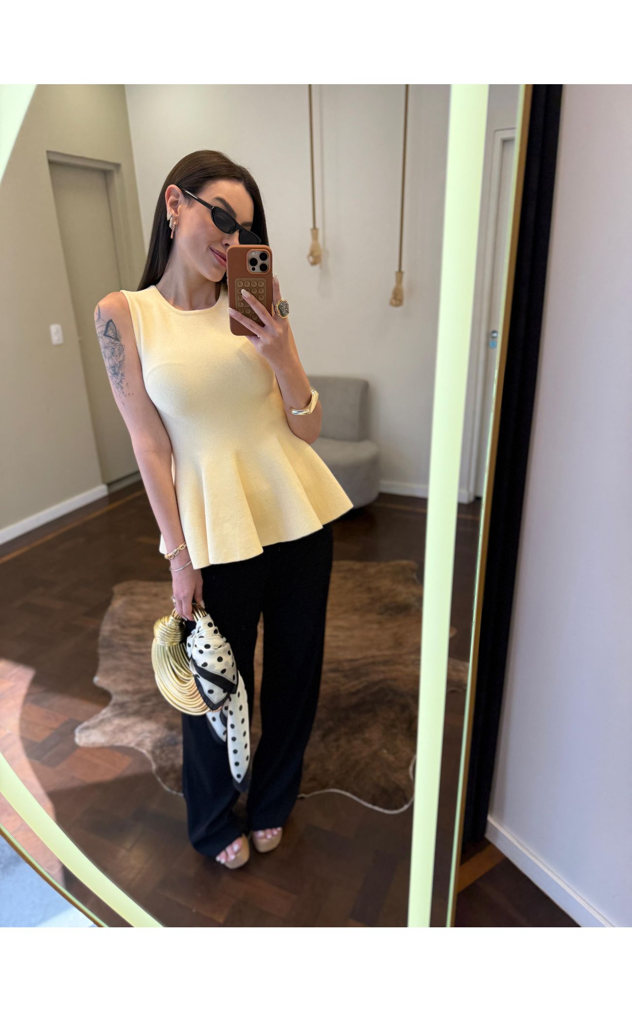 Blusa Fio Modal Peplum Iza - Amarelo Manteiga 