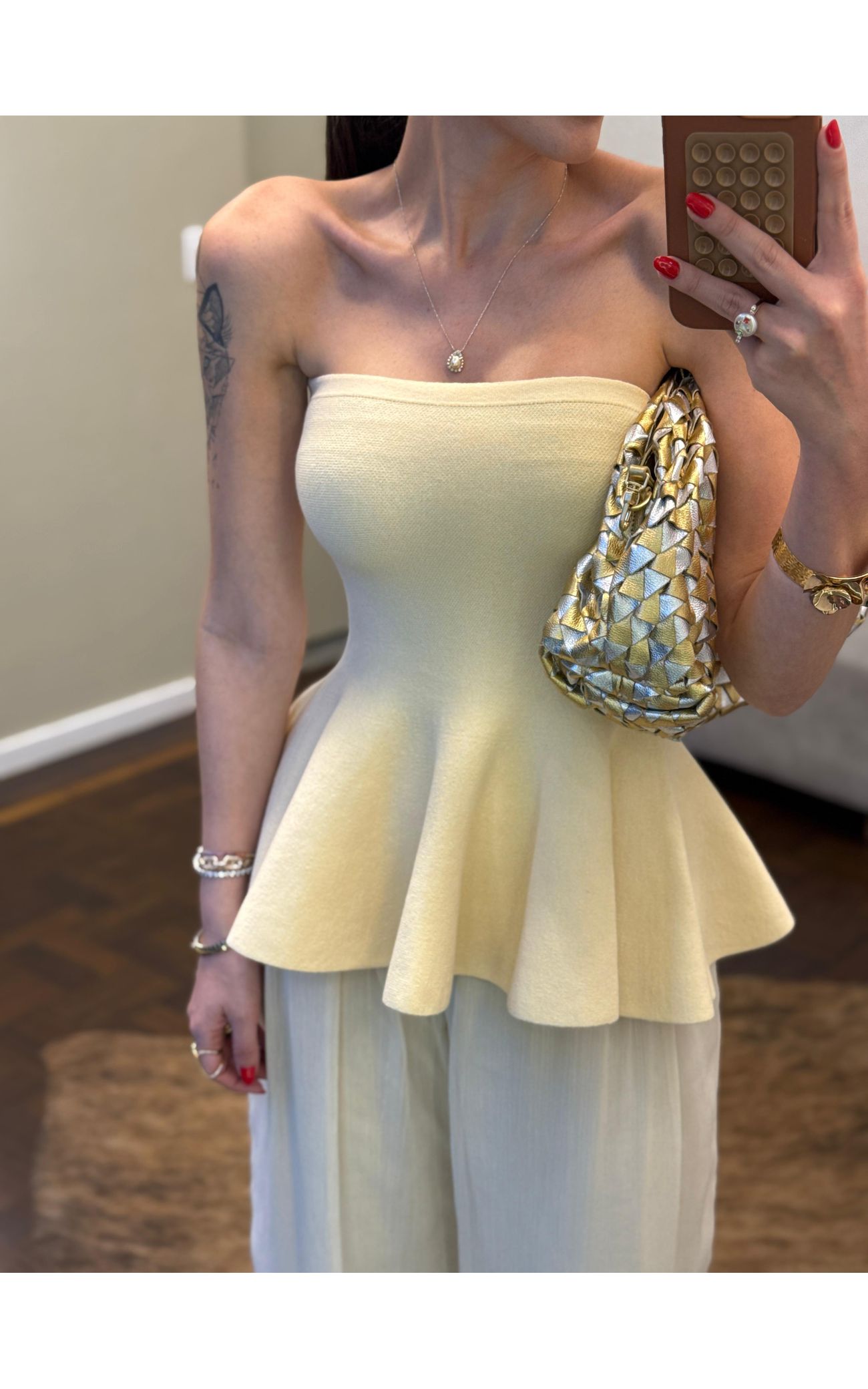 Tomara que Caia Tricot Peplum - Amarelo Manteiga