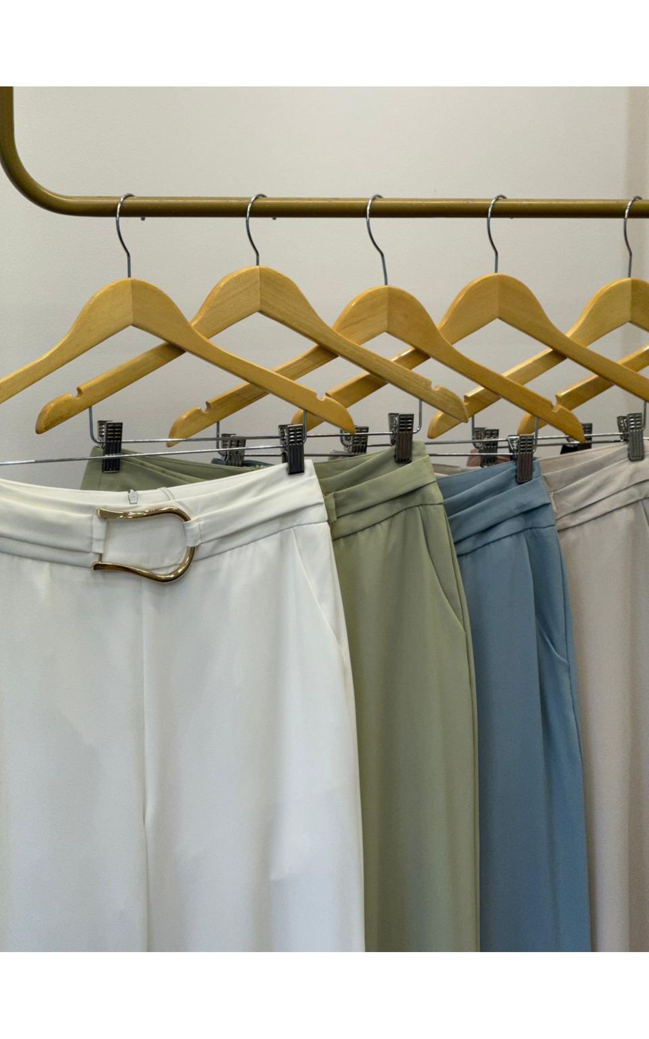 Calça Alfaiataria Cinto Orgânico - Off White 