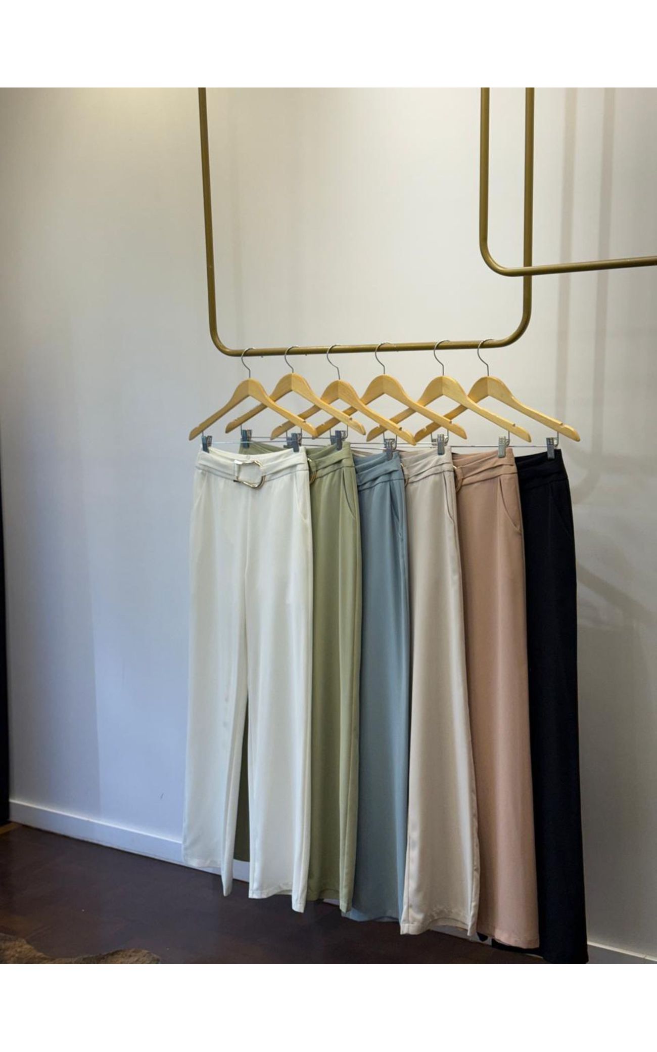 Calça Alfaiataria Cinto Orgânico - Off White 