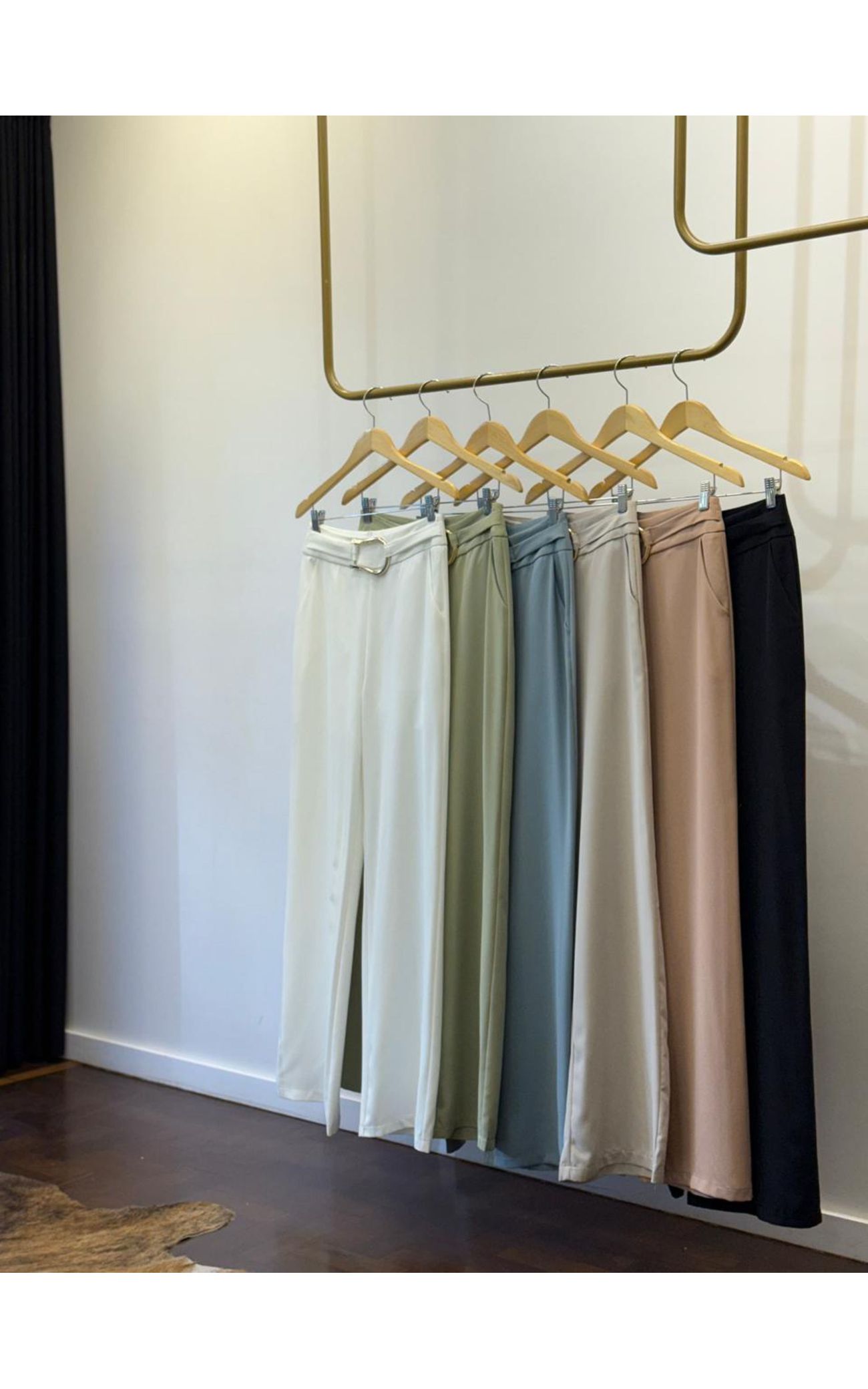 Calça Alfaiataria Cinto Orgânico - Off White 