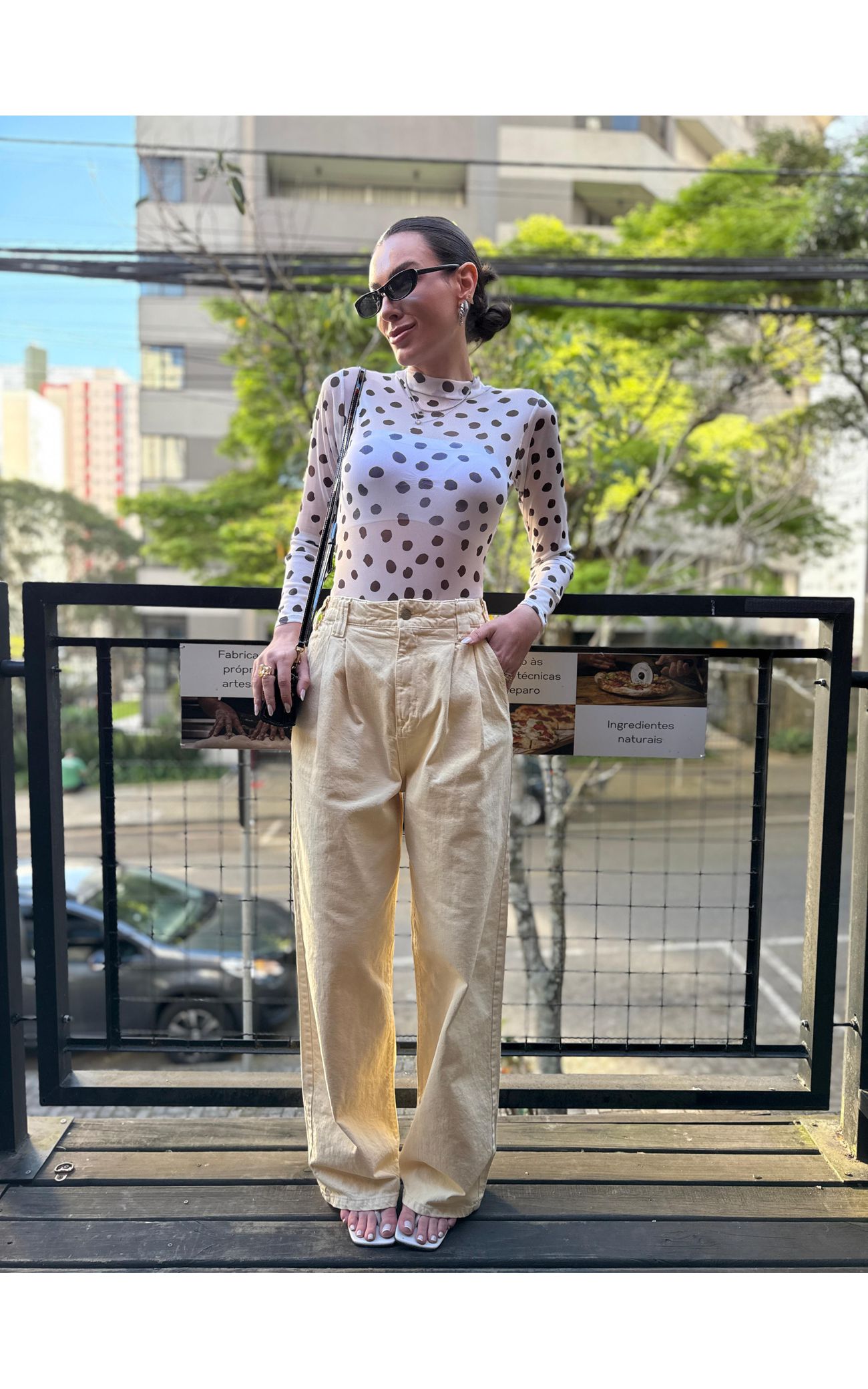 Calça Jeans Pantalona Cós Elástico Atrás - Amarelo 