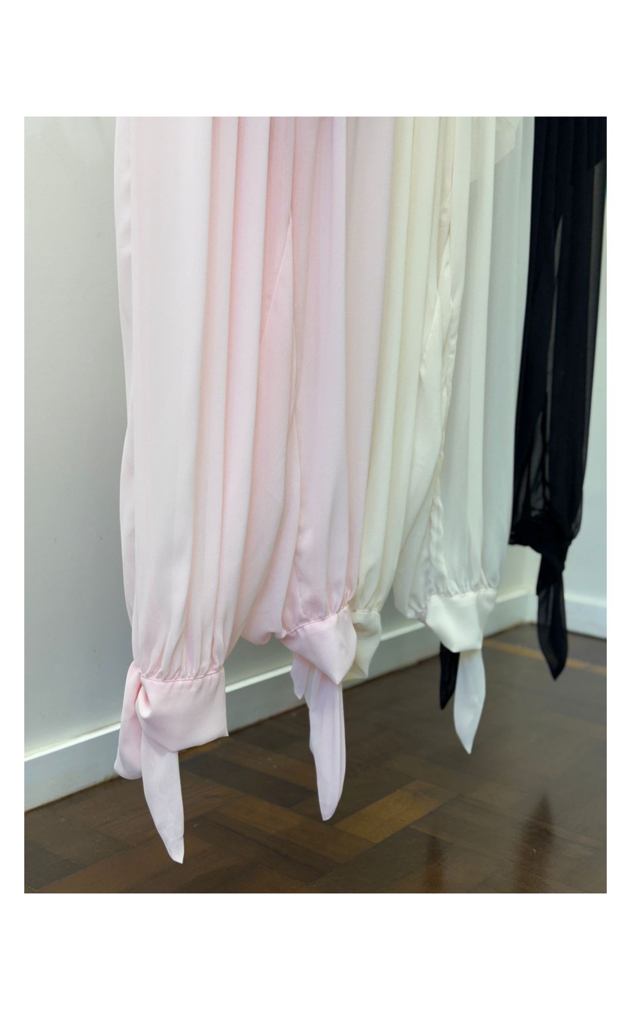 Conjunto Sophie Crepe de Seda - Creme 