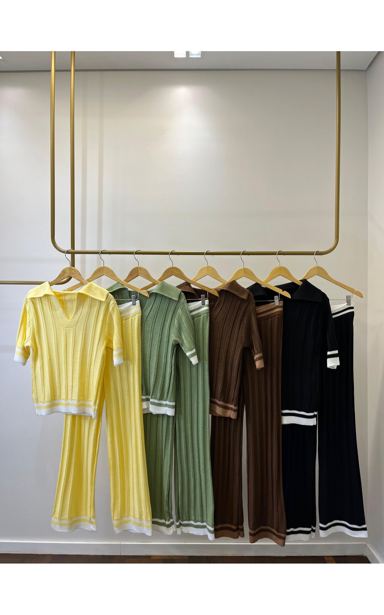 Conjunto Polo Emília - Amarelo Manteiga 