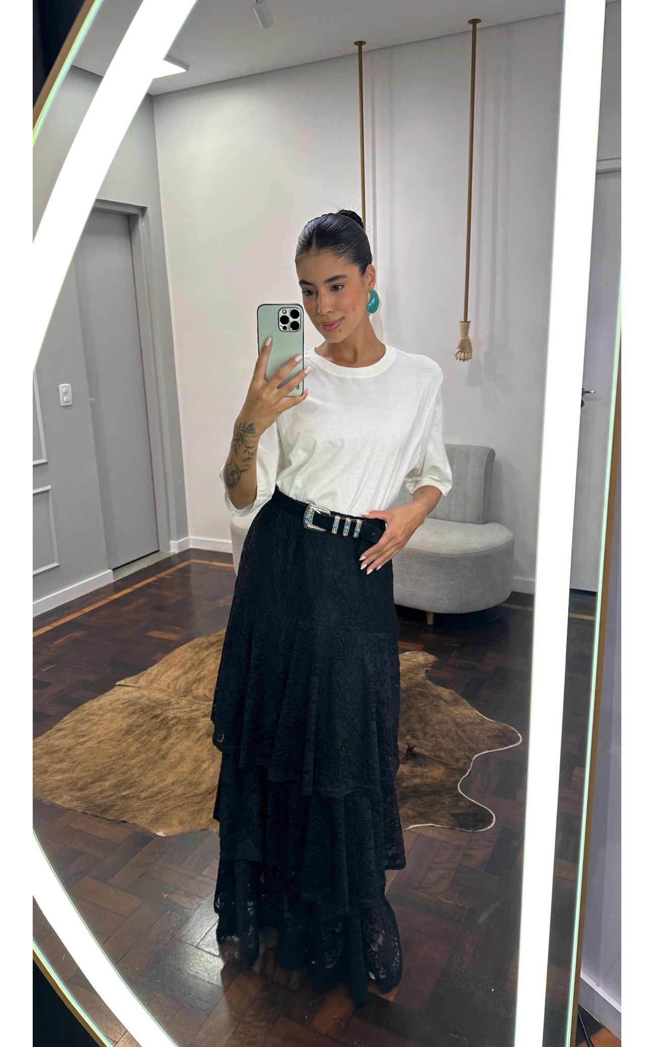 Saia Longa Renda Camadas Lorena - Preta