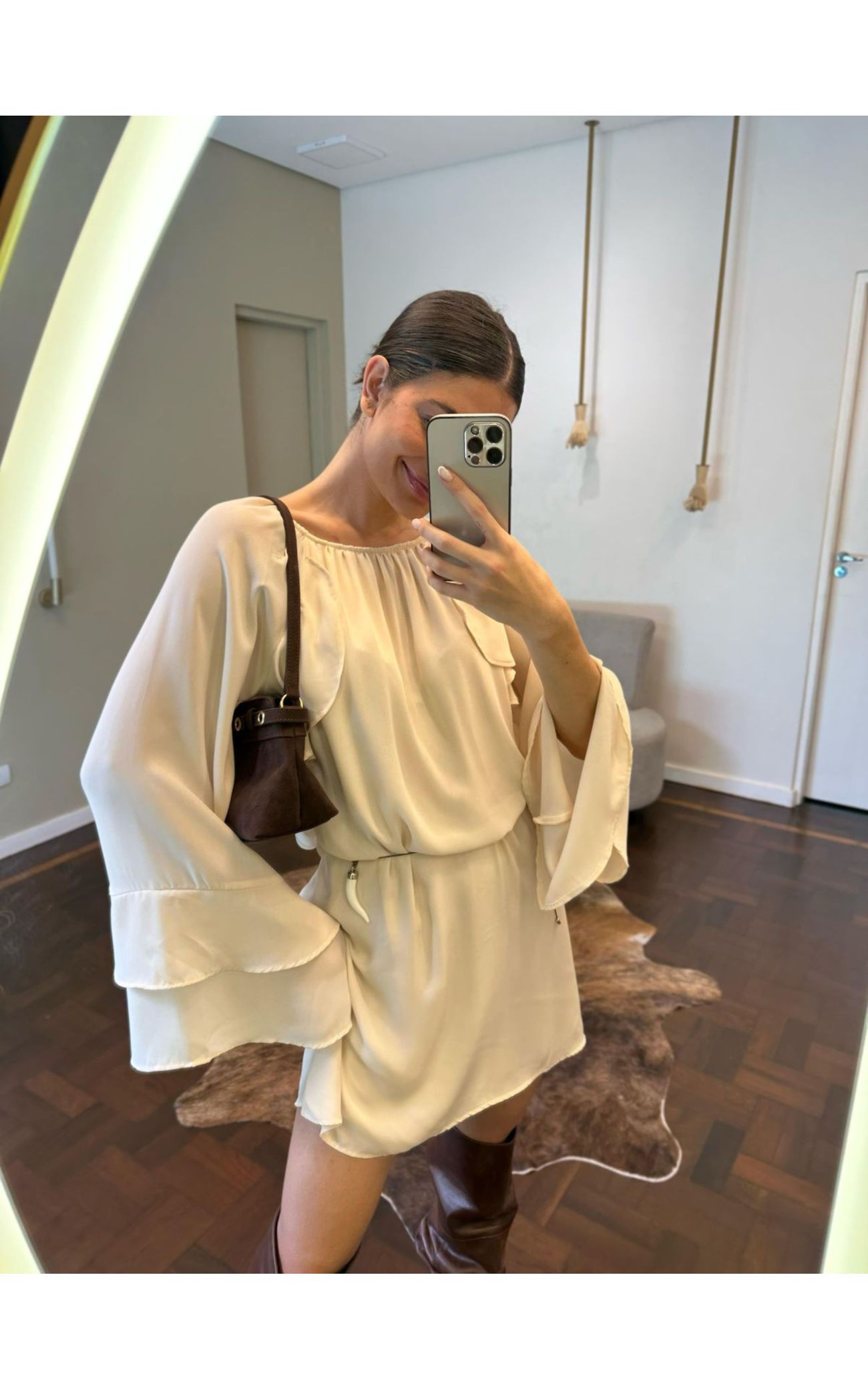 Vestido Curto Fluido Lituânia - Bege