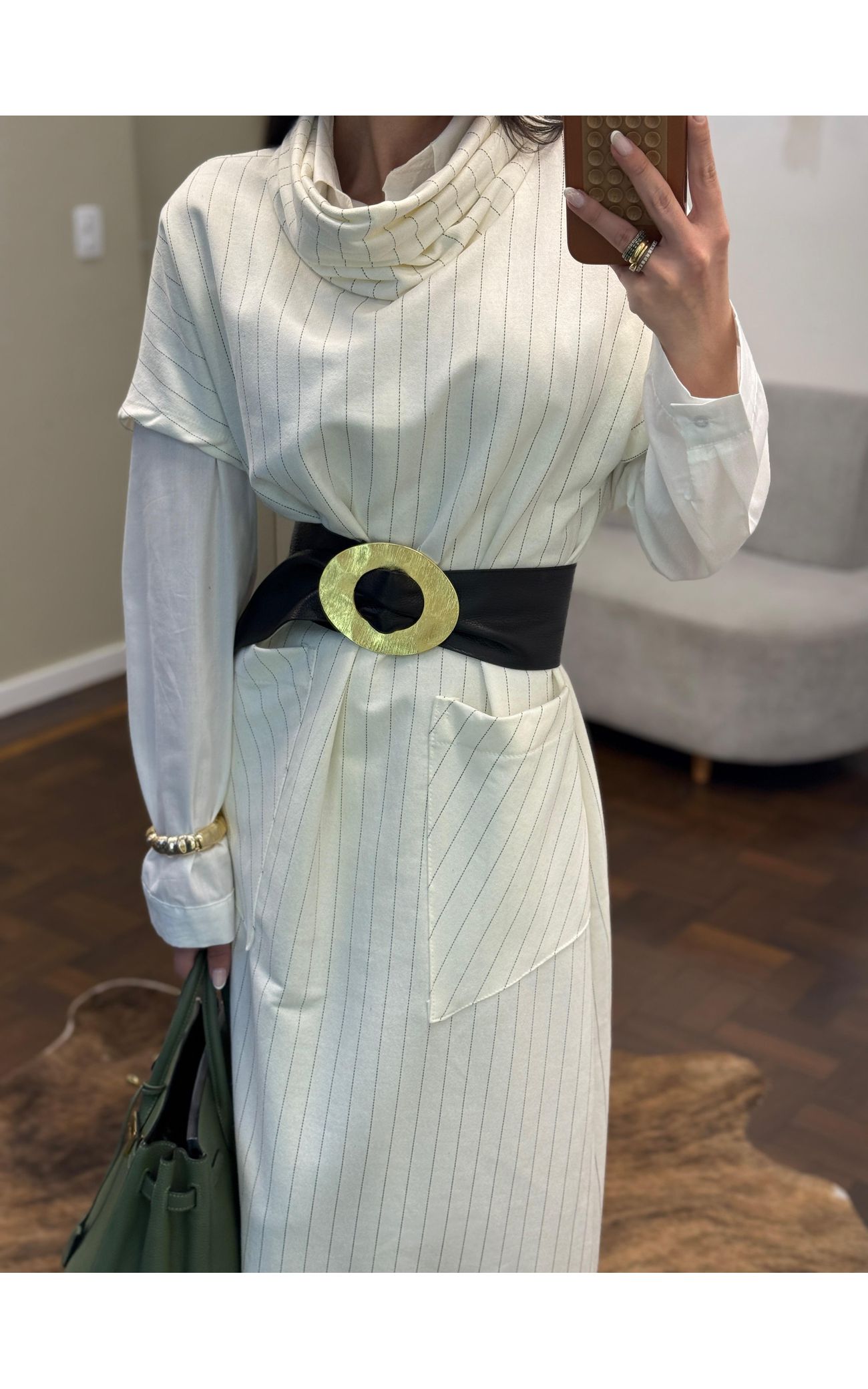 Vestido Moletom Risca de Giz - Gola Boba - Off White 