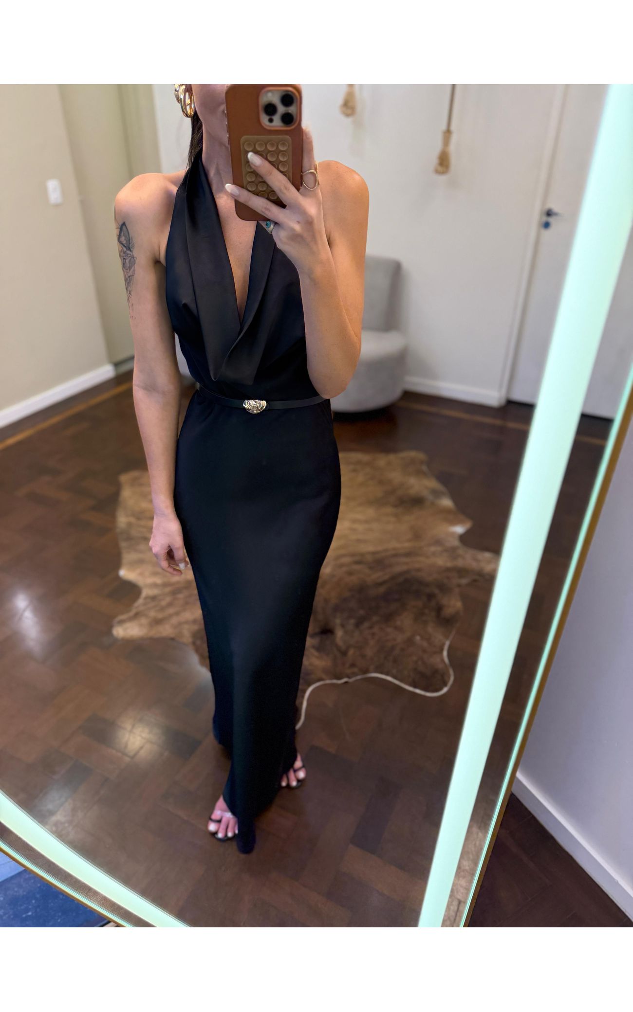 Vestido Cetim Gola Boba Gabriela - Preto 