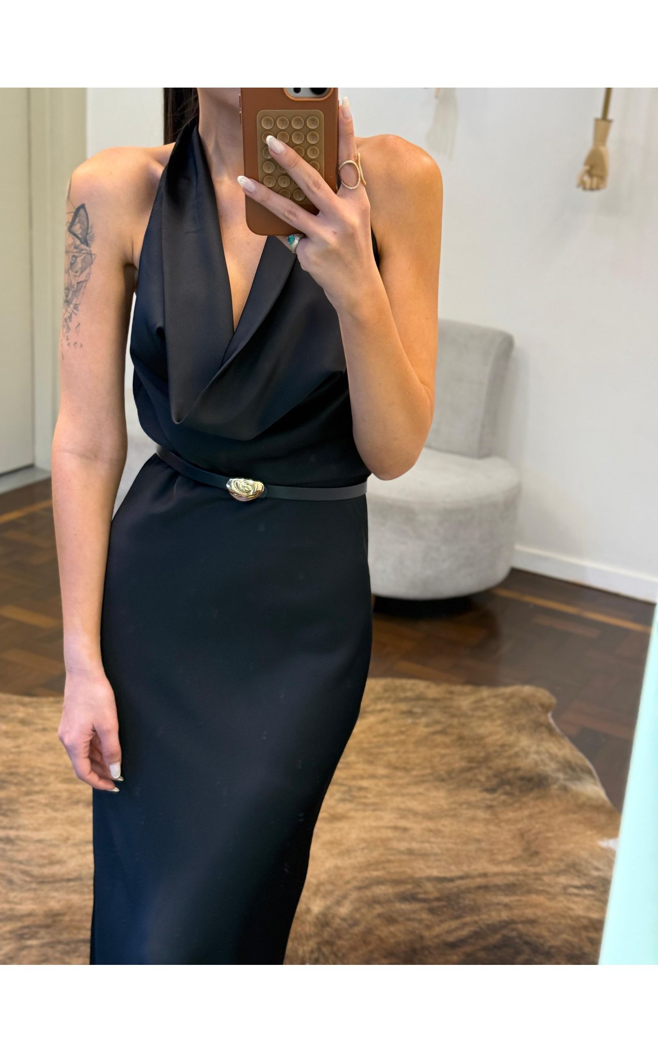 Vestido Cetim Gola Boba Gabriela - Preto 