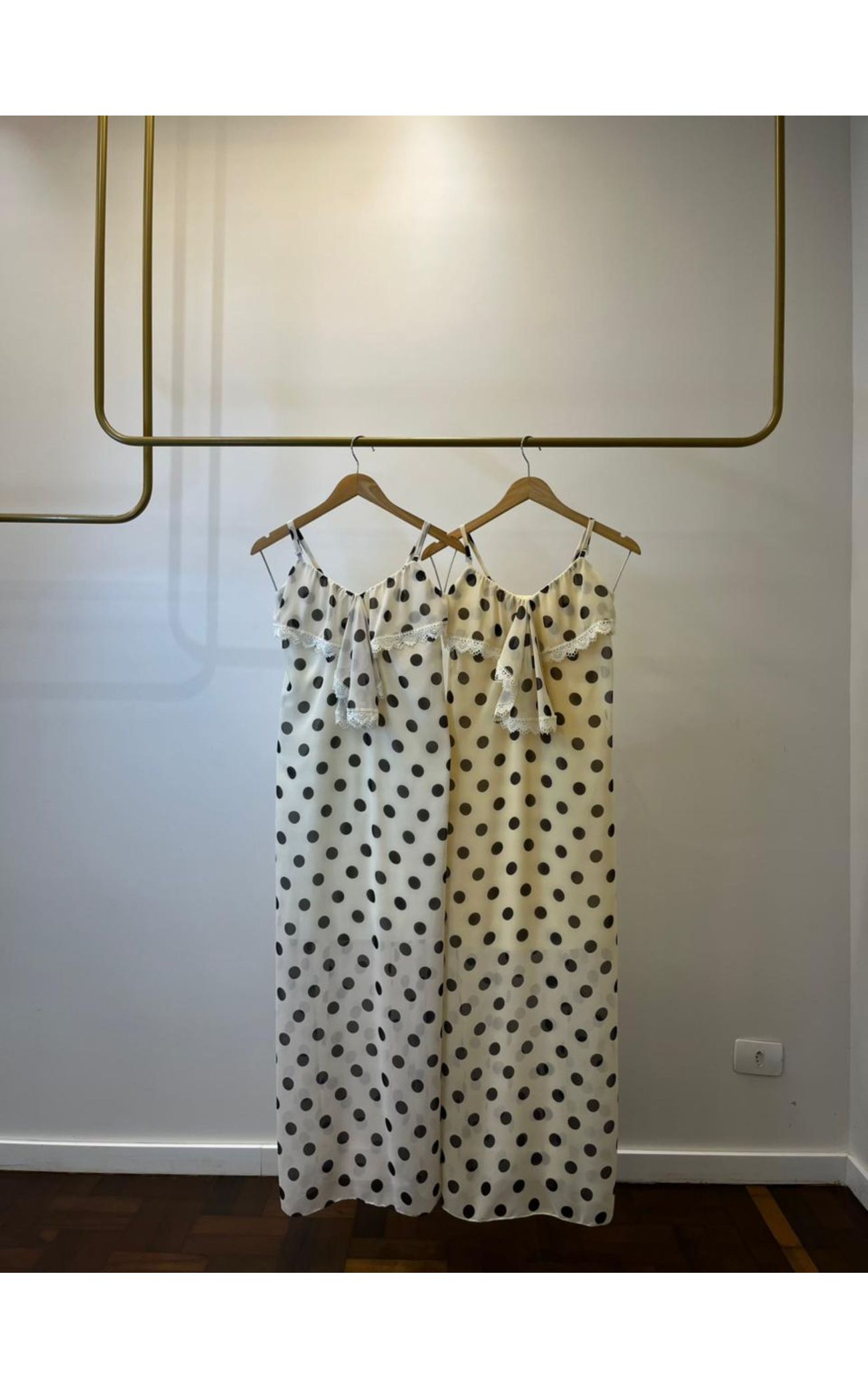 Vestido Chiffon Calm Poá - Amarelo Manteiga