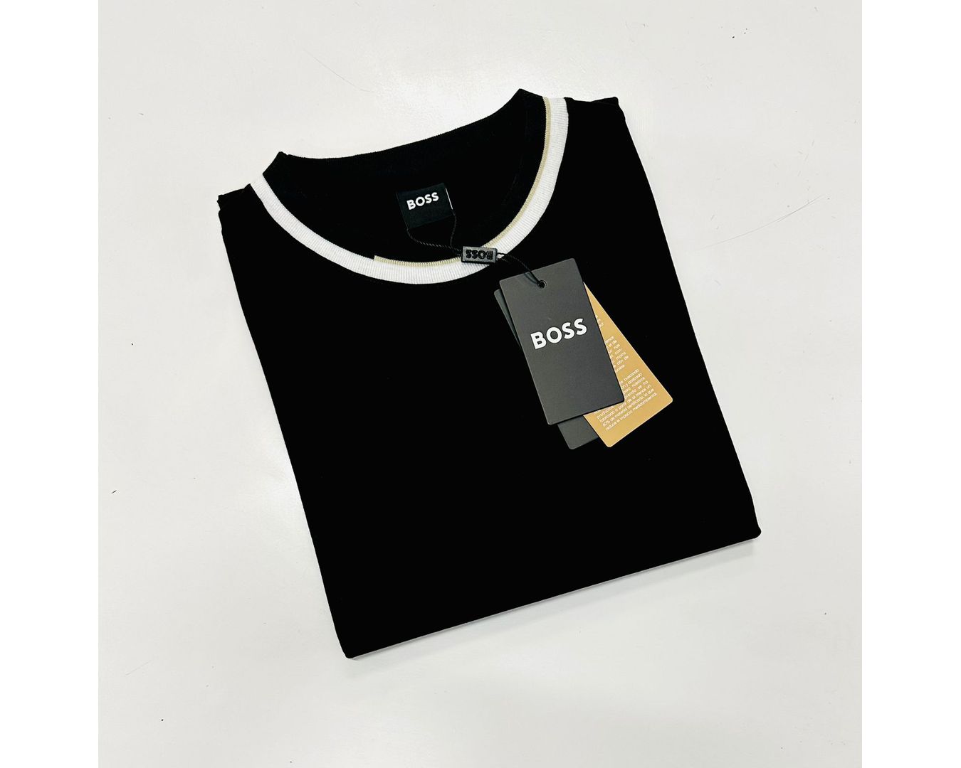 CAMISETA HUGO BOSS - PRETO