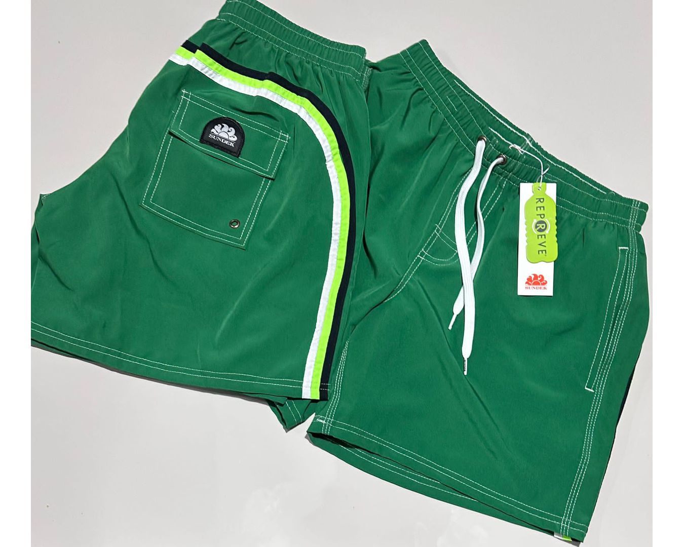 Short Sundek 