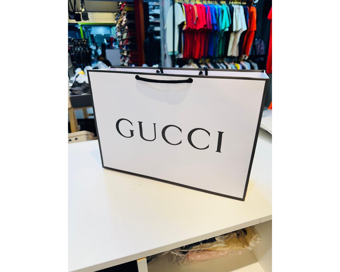 Sacola Gucci - 36x25cm