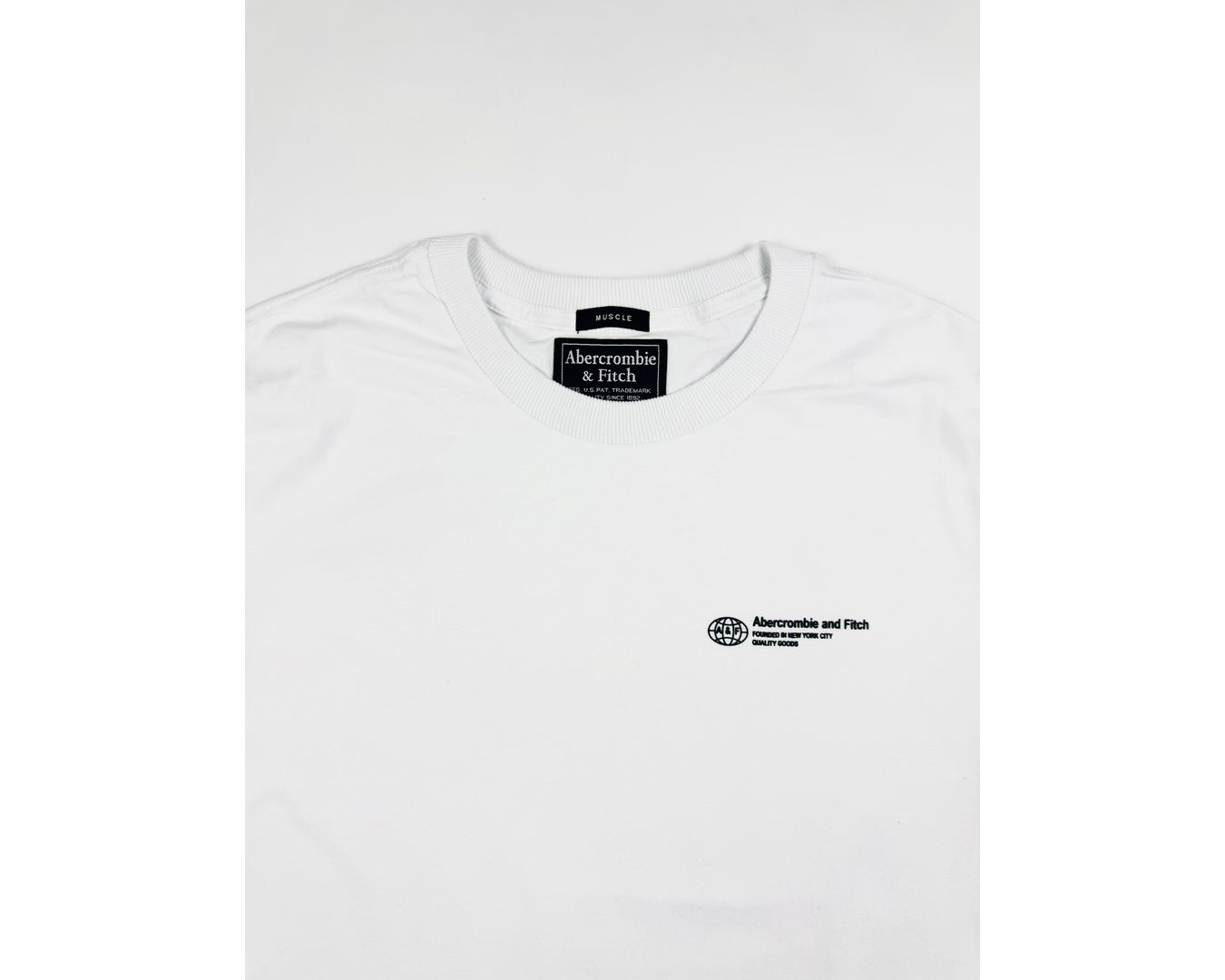 Camiseta Abercrombie - Branco