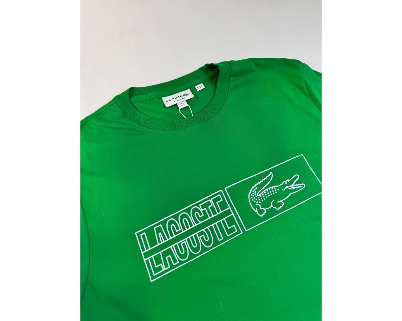 Camiseta Lacoste com Bag 