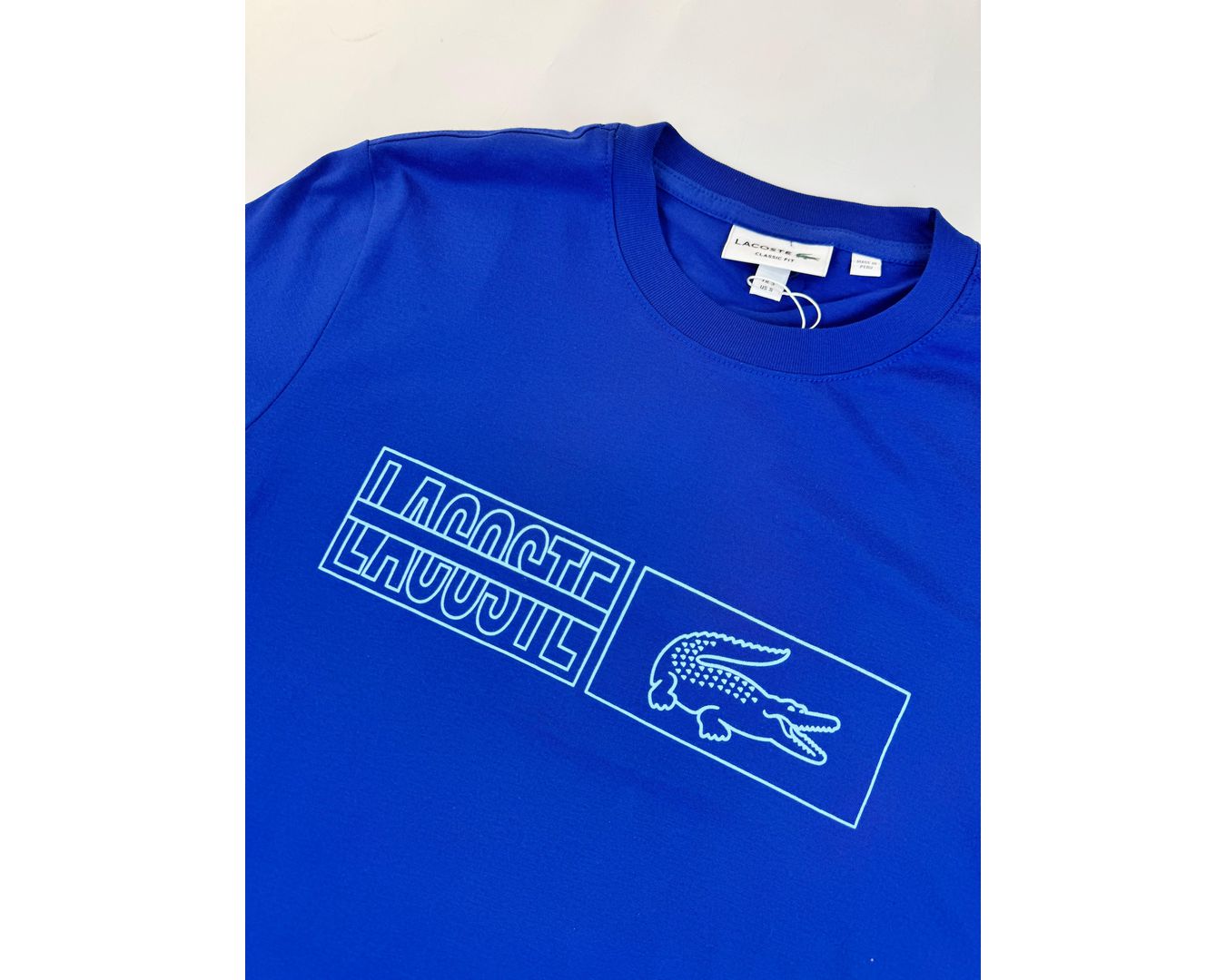 Camiseta Lacoste com Bag 