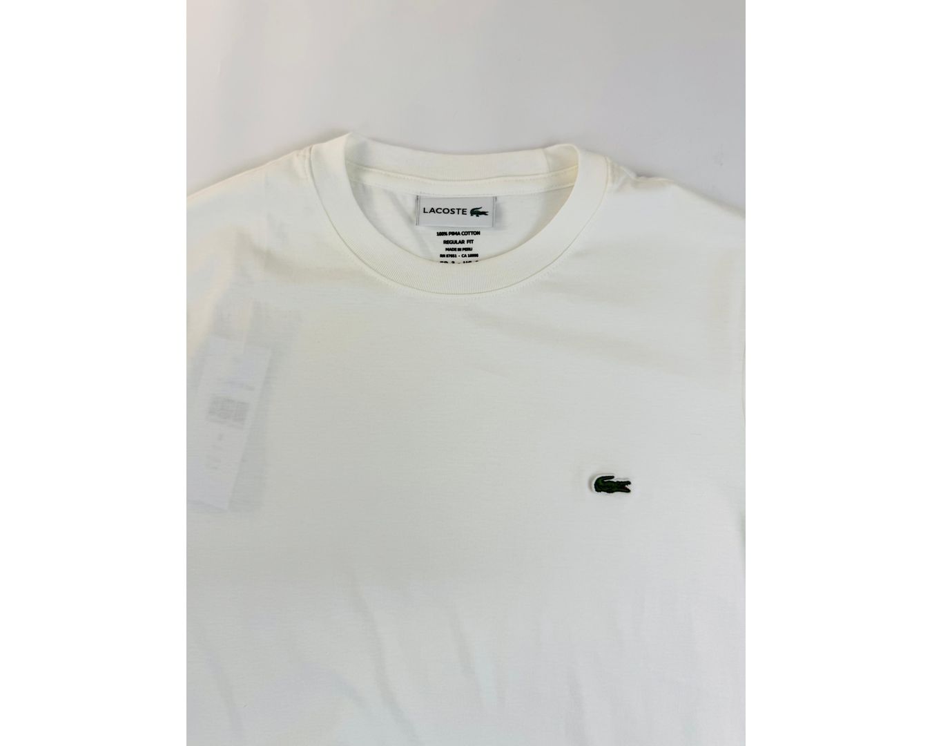 Camiseta Lacoste com Bag 