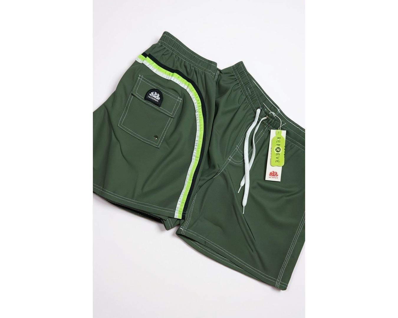 Short Sundek Verde Militar