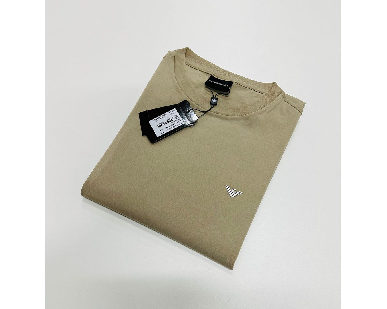 CAMISETA BÁSICA EMPORIO ARMANI - BEGE
